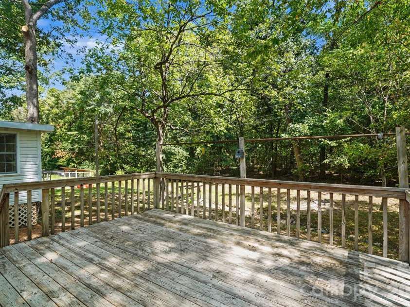 2711 Bob White Circle, Wingate, NC 28174.  MLS# CAR4383381, YatesRealty ID 50785. 