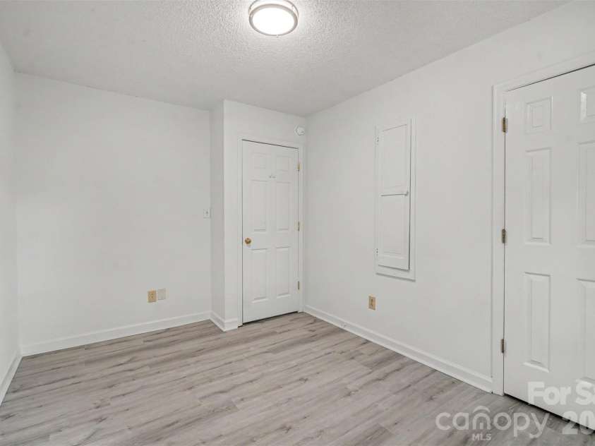 2711 Bob White Circle, Wingate, NC 28174.  MLS# CAR4383381, YatesRealty ID 50785. Bedroom