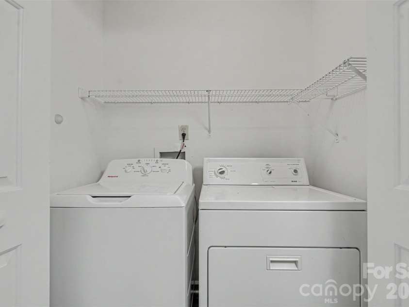 2711 Bob White Circle, Wingate, NC 28174.  MLS# CAR4383381, YatesRealty ID 50785. Laundry Closet
