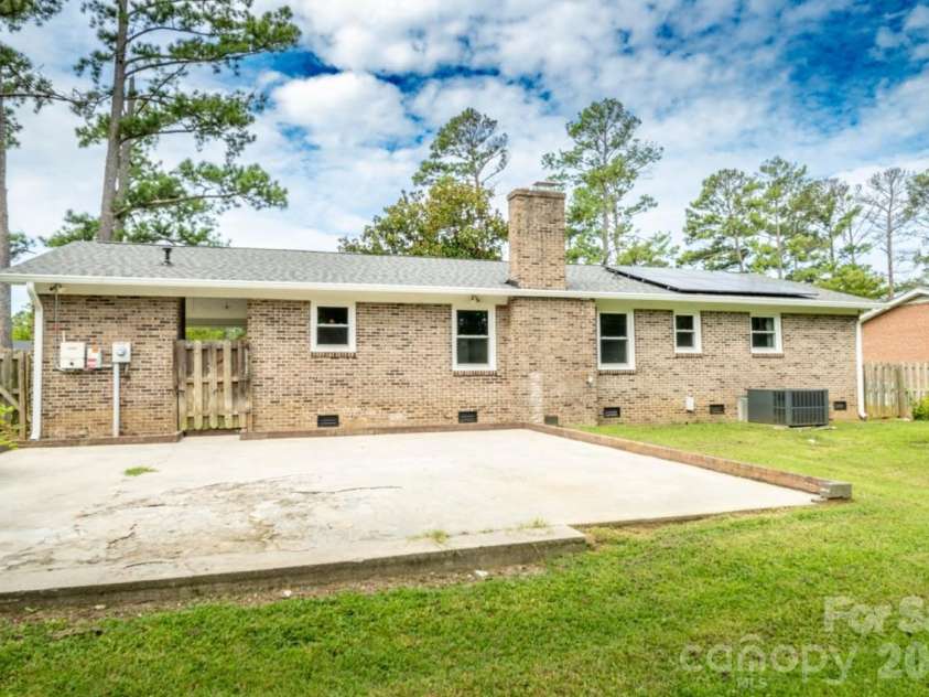 753 Schuyler Drive, Rock Hill, SC 29730.  MLS# CAR4284881, YatesRealty ID 5079. 