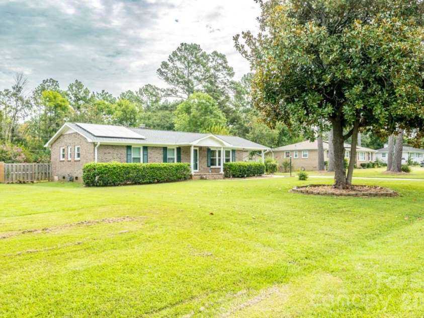 753 Schuyler Drive, Rock Hill, SC 29730.  MLS# CAR4284881, YatesRealty ID 5079. 