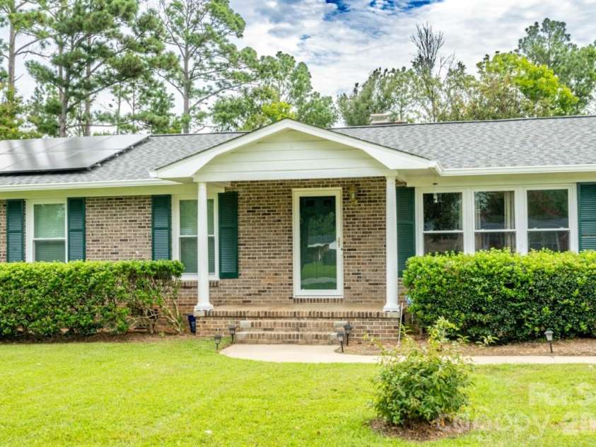 753 Schuyler Drive, Rock Hill, SC 29730.  MLS# CAR4284881, YatesRealty ID 5079. 