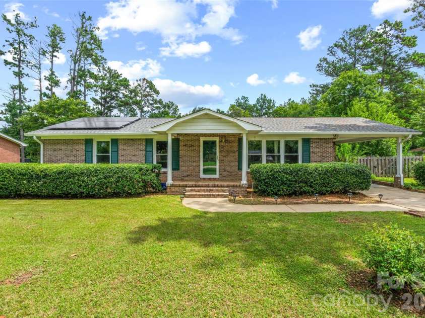 753 Schuyler Drive, Rock Hill, SC 29730.  MLS# CAR4412118, YatesRealty ID 5079. 