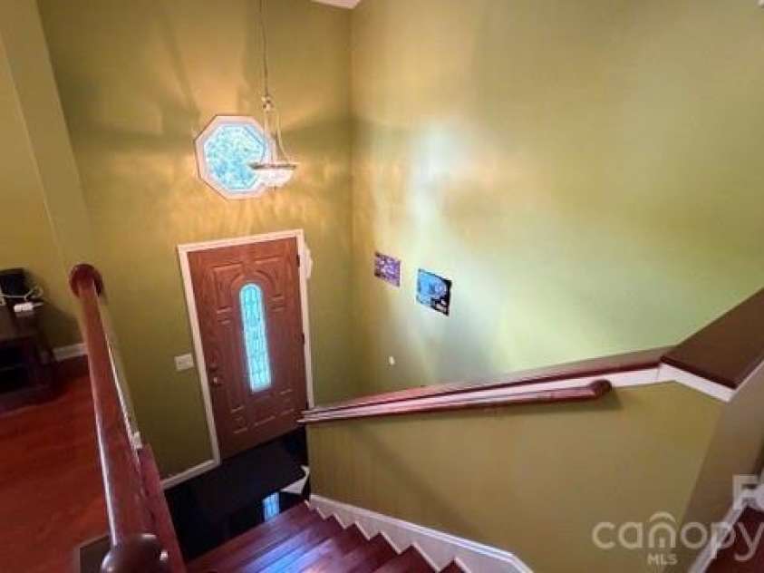 3358 Lilac Lane, Hudson, NC 28638.  MLS# CAR4424295, YatesRealty ID 50790. Foyer