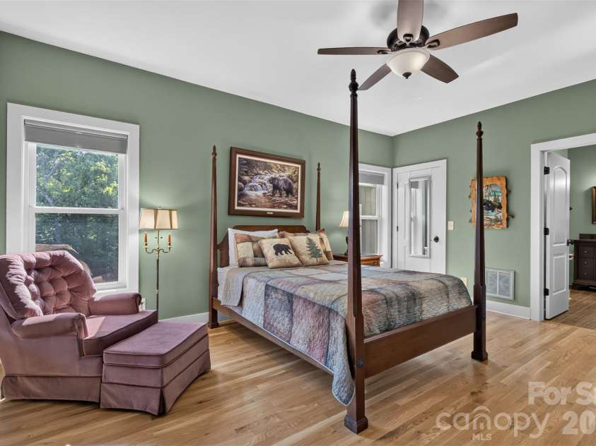 343 Garden Lane, Lake Lure, NC 28746.  MLS# CAR4422758, YatesRealty ID 50791. 