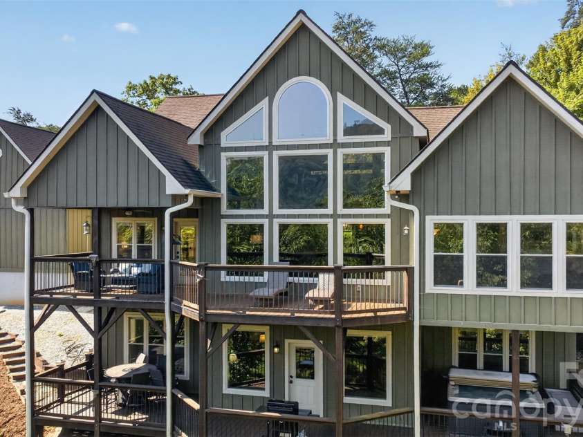 343 Garden Lane, Lake Lure, NC 28746.  MLS# CAR4422758, YatesRealty ID 50791. 