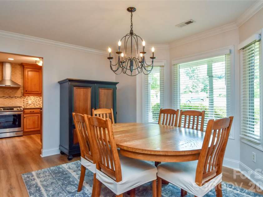 127 Fairway Drive, Mooresville, NC 28117.  MLS# CAR4420861, YatesRealty ID 50792. 