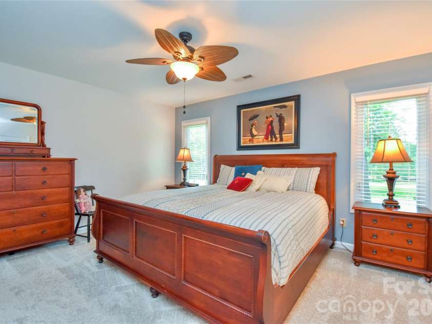 127 Fairway Drive, Mooresville, NC 28117.  MLS# CAR4420861, YatesRealty ID 50792. 