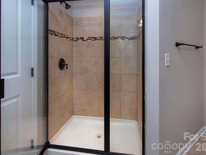 3108 Arsdale Road, Waxhaw, NC 28173.  MLS# CAR4424395, YatesRealty ID 50795. 