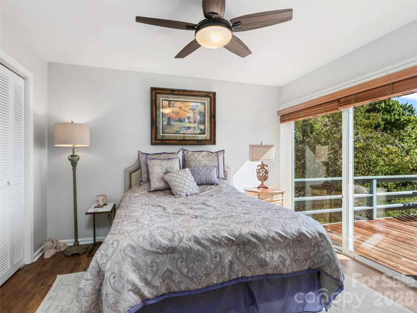 114 Sunny View Lane, Flat Rock, NC 28731.  MLS# CAR4424525, YatesRealty ID 50796. 
