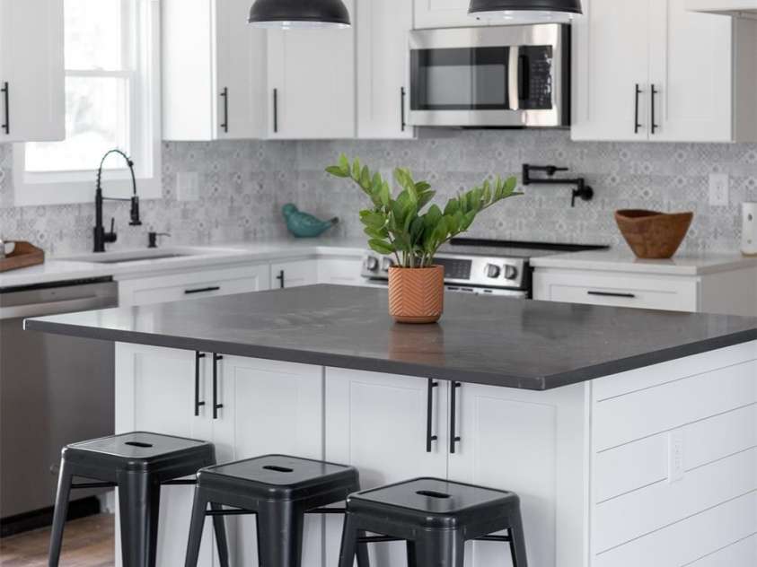 205 Redding Road, Stanley, NC 28164.  MLS# CAR4326333, YatesRealty ID 50798. 