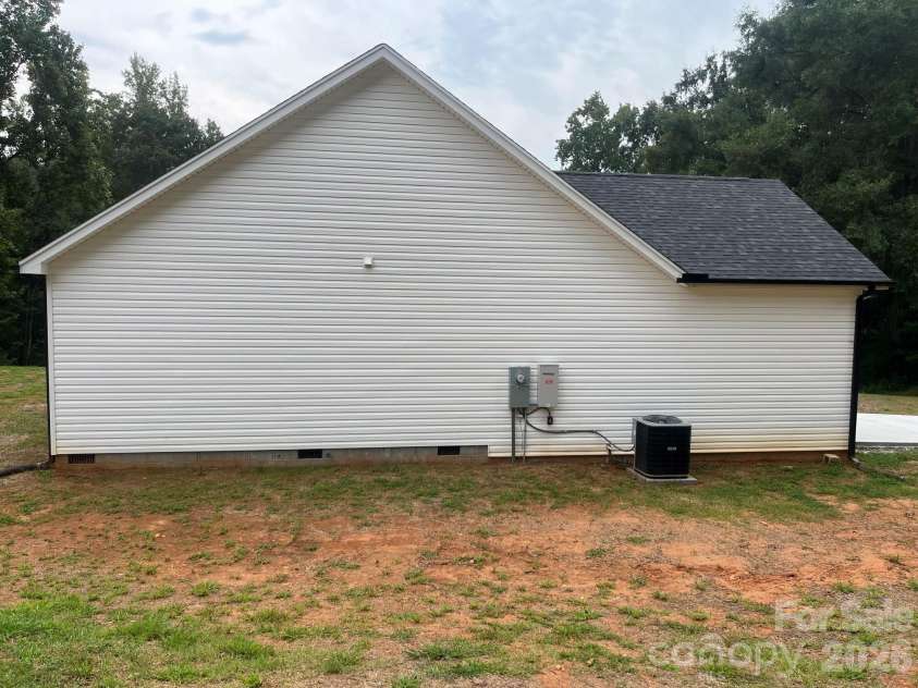 914 Old Hollis Road, Ellenboro, NC 28040.  MLS# CAR4424541, YatesRealty ID 50798. Left side