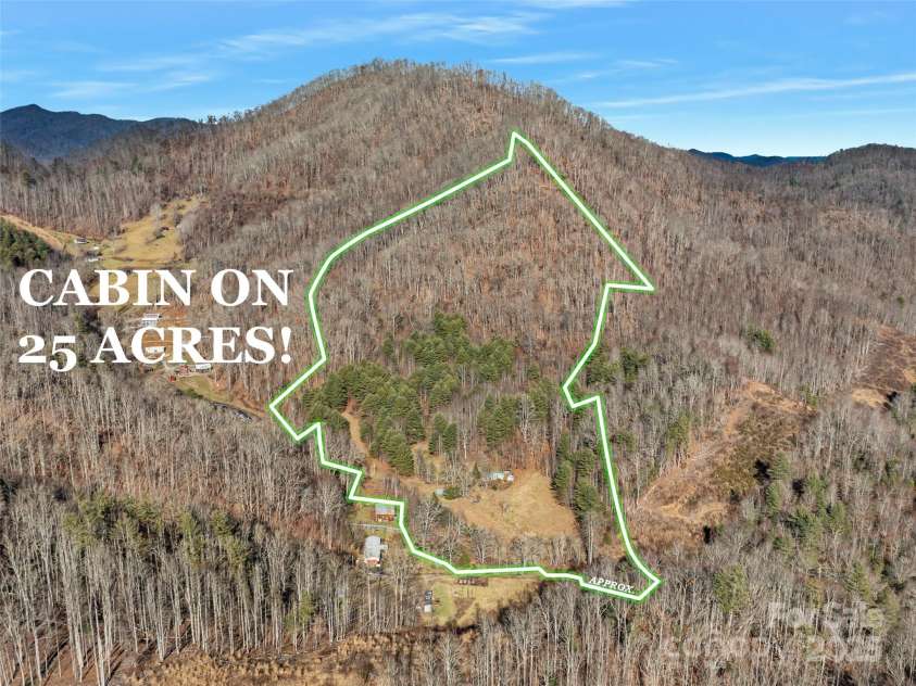 292 Crow Lane, Burnsville, NC 28714.  MLS# CAR4282294, YatesRealty ID 508. 