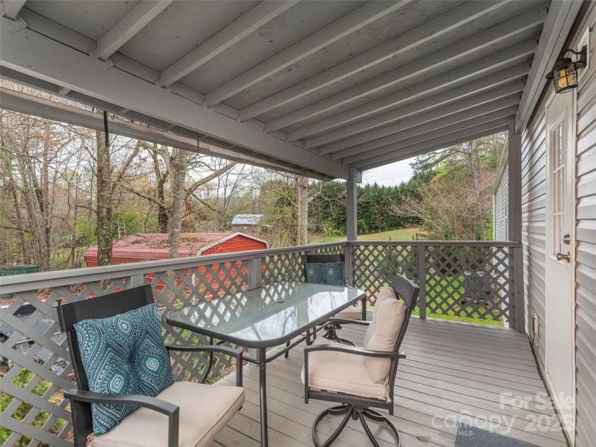 9 Scotty Circle, Candler, NC 28715.  MLS# CAR4242801, YatesRealty ID 5080. Rear Deck