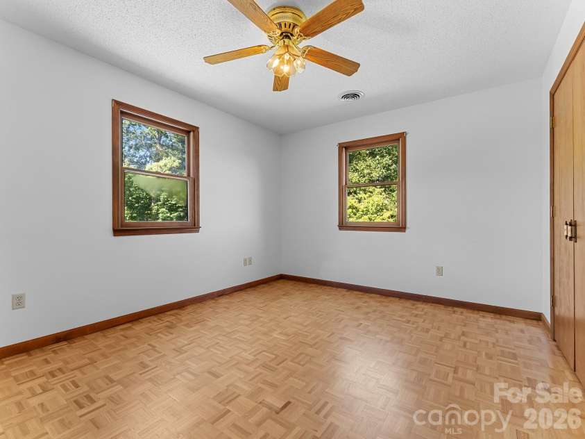220 Wingfield Way, Brevard, NC 28712.  MLS# CAR4424278, YatesRealty ID 50800. 3rd Bedroom