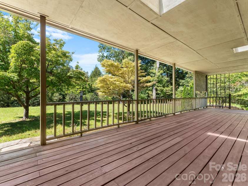 220 Wingfield Way, Brevard, NC 28712.  MLS# CAR4424278, YatesRealty ID 50800. 
