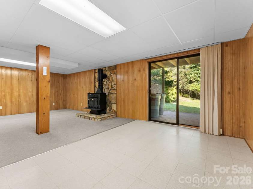 220 Wingfield Way, Brevard, NC 28712.  MLS# CAR4424278, YatesRealty ID 50800. 