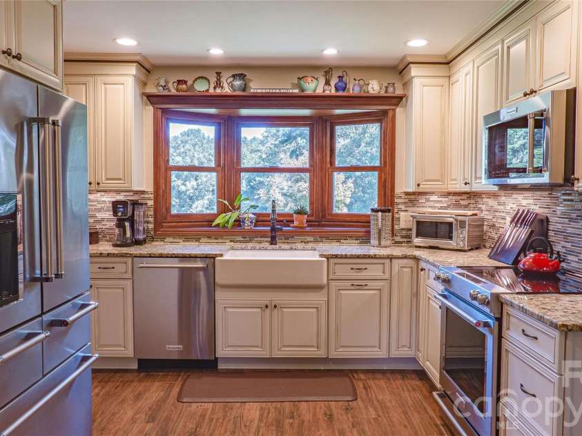 187 Sunfish Drive, Mooresville, NC 28117.  MLS# CAR4422073, YatesRealty ID 50805. 