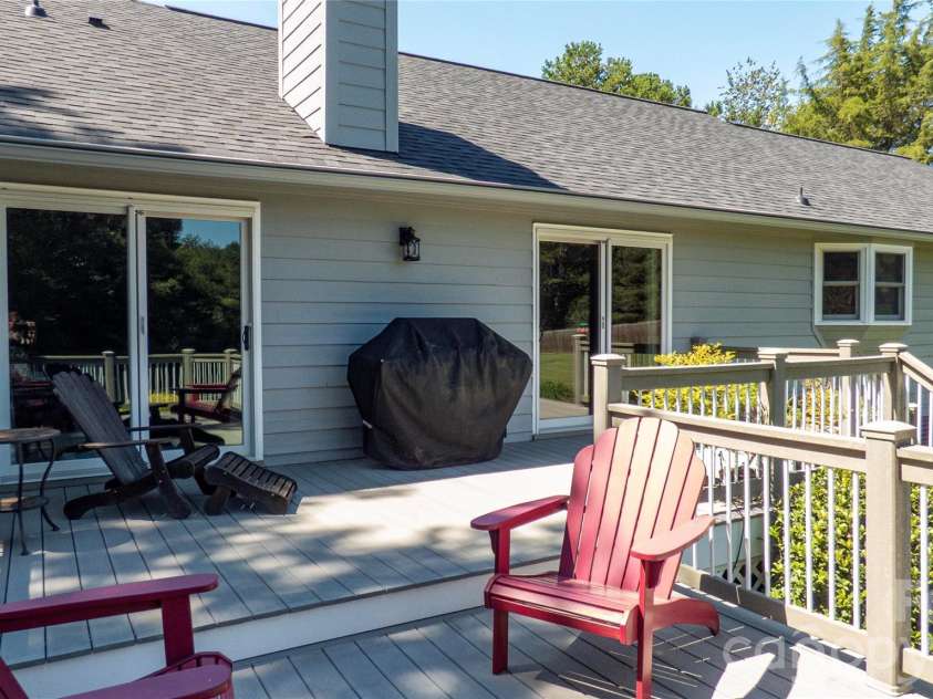 187 Sunfish Drive, Mooresville, NC 28117.  MLS# CAR4422073, YatesRealty ID 50805. Back Deck