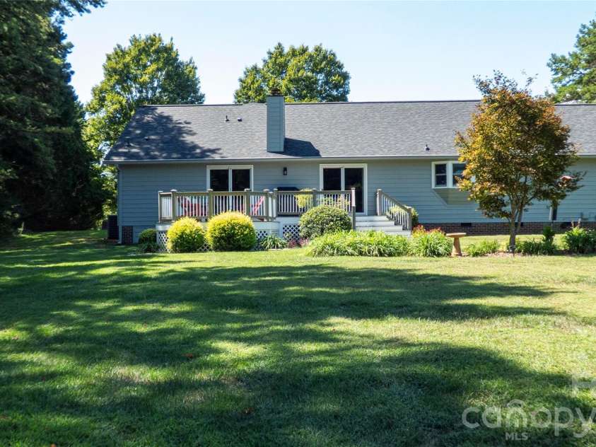 187 Sunfish Drive, Mooresville, NC 28117.  MLS# CAR4422073, YatesRealty ID 50805. Backyard