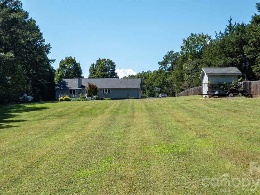 187 Sunfish Drive, Mooresville, NC 28117.  MLS# CAR4422073, YatesRealty ID 50805. Backyard