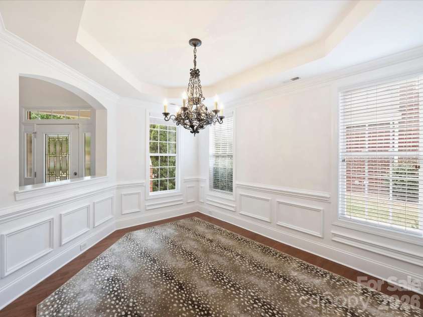 7326 Firespike Road, Charlotte, NC 28211.  MLS# CAR4417105, YatesRealty ID 50809. 