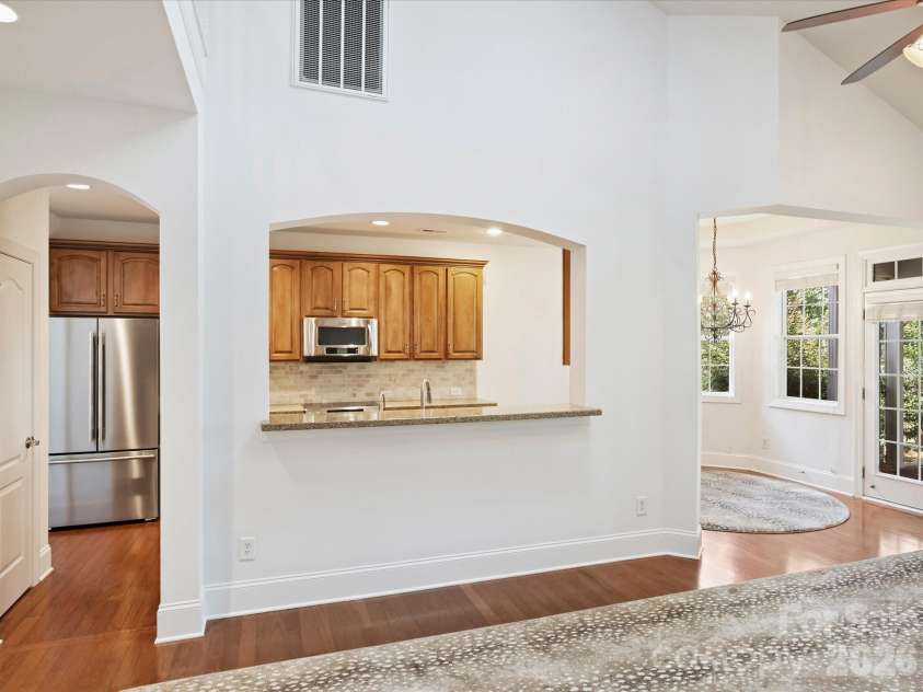 7326 Firespike Road, Charlotte, NC 28211.  MLS# CAR4417105, YatesRealty ID 50809. 