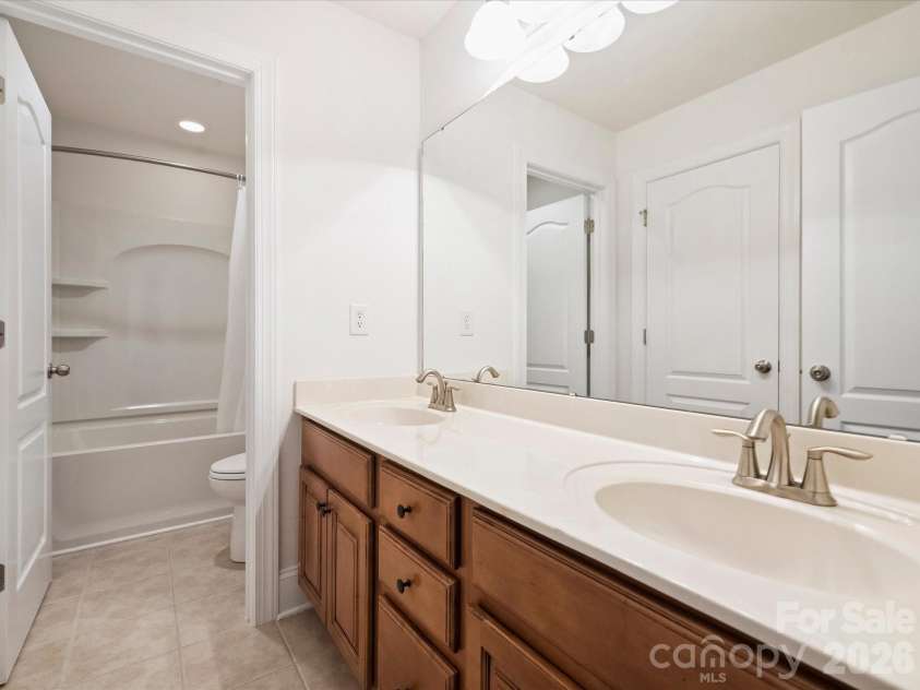 7326 Firespike Road, Charlotte, NC 28211.  MLS# CAR4417105, YatesRealty ID 50809. 