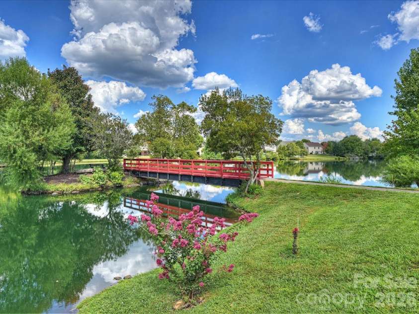 7326 Firespike Road, Charlotte, NC 28211.  MLS# CAR4417105, YatesRealty ID 50809. 