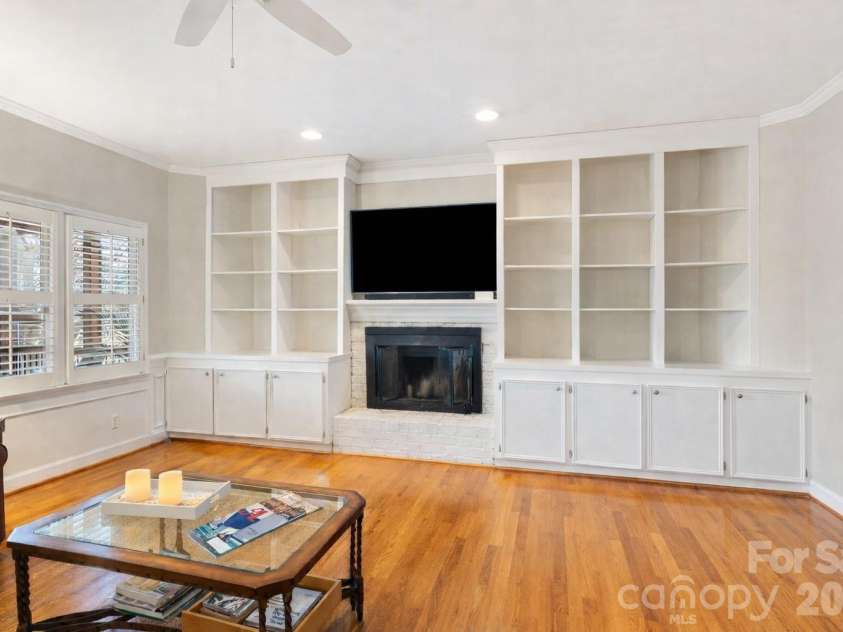 303 Bing Crosby Boulevard, Advance, NC 27006.  MLS# CAR4332638, YatesRealty ID 5081. Recently refreshed with fresh interior paint and additional improvements. Some photos have been digitally enhanced using AI to illustrate the updated spaces while new professional photography is being completed.