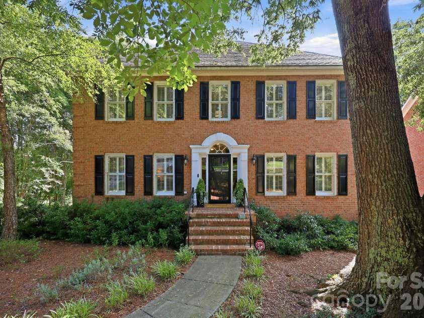303 Bing Crosby Boulevard, Advance, NC 27006.  MLS# CAR4419758, YatesRealty ID 5081. 