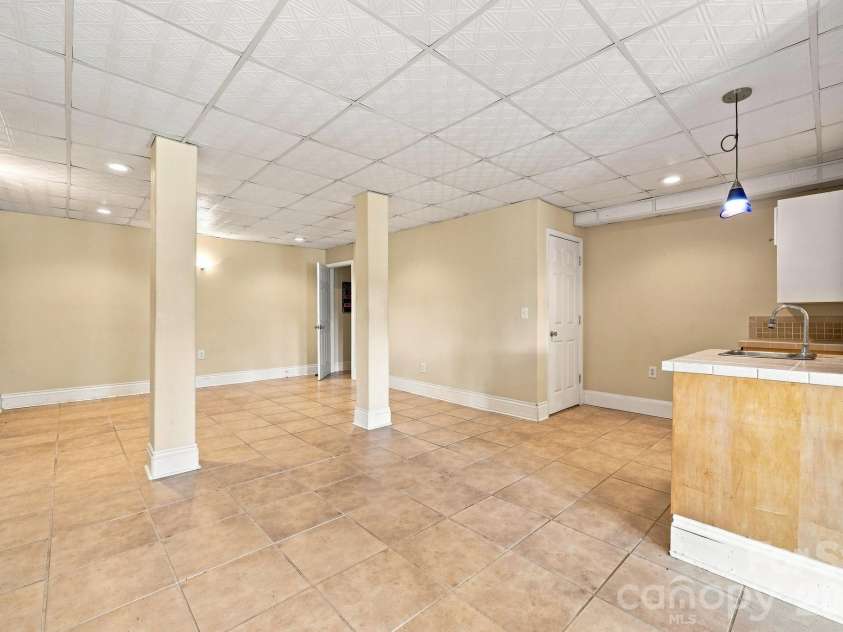 303 Bing Crosby Boulevard, Advance, NC 27006.  MLS# CAR4419758, YatesRealty ID 5081. 