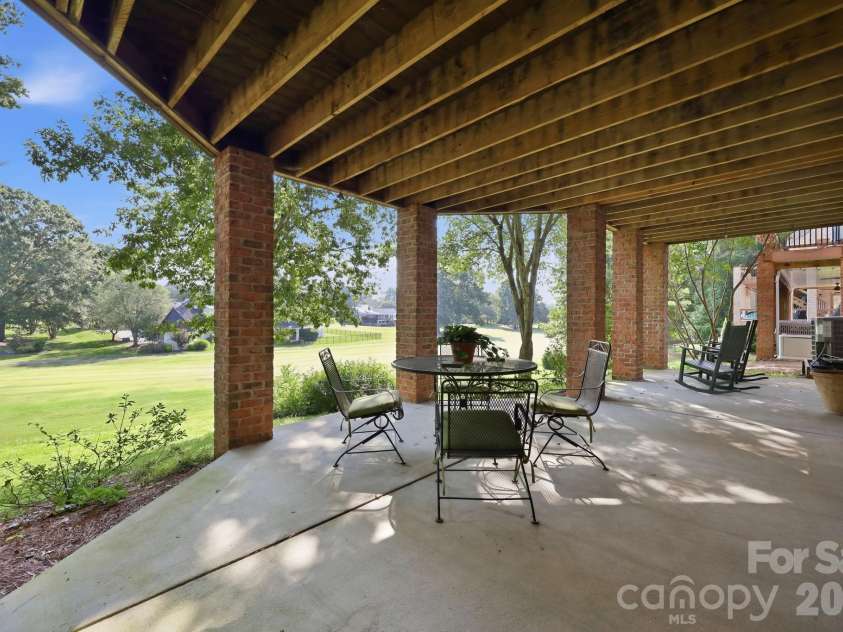 303 Bing Crosby Boulevard, Advance, NC 27006.  MLS# CAR4419758, YatesRealty ID 5081. 