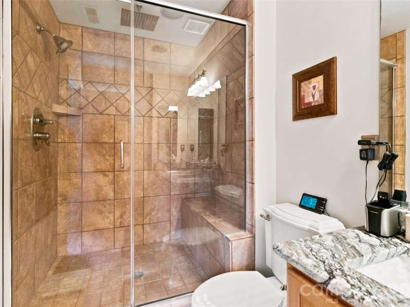 17742 Delmas Drive, Cornelius, NC 28031.  MLS# CAR4421094, YatesRealty ID 50811. 