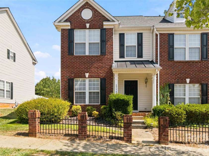 17742 Delmas Drive, Cornelius, NC 28031.  MLS# CAR4421094, YatesRealty ID 50811. Front