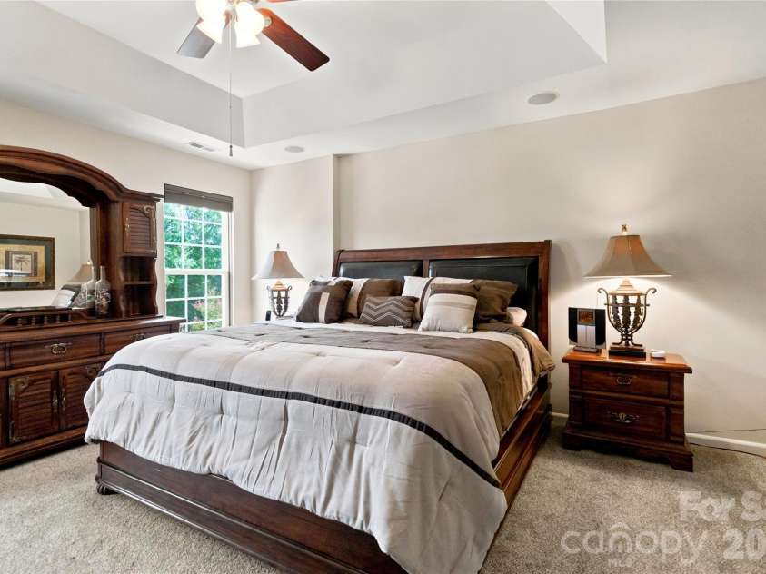 17742 Delmas Drive, Cornelius, NC 28031.  MLS# CAR4421094, YatesRealty ID 50811. Primary Bedroom
