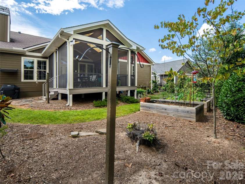 40 Buckhorn Gap Road, Biltmore Lake, NC 28715.  MLS# CAR4424565, YatesRealty ID 50812. 