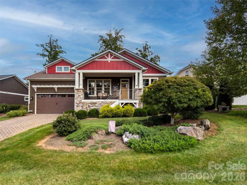 40 Buckhorn Gap Road, Biltmore Lake, NC 28715.  MLS# CAR4424565, YatesRealty ID 50812. 