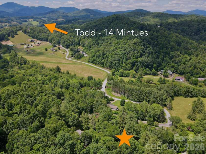 219 Red Maple Lane, Boone, NC 28607.  MLS# CAR4398352, YatesRealty ID 50816. 