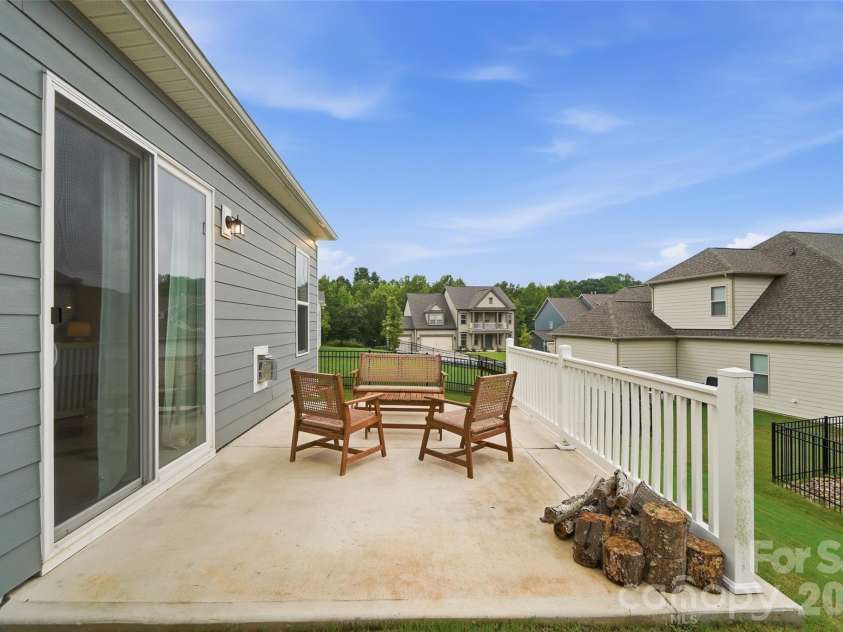 3309 Juneberry Place, Fort Mill, SC 29707.  MLS# CAR4410328, YatesRealty ID 50817. 