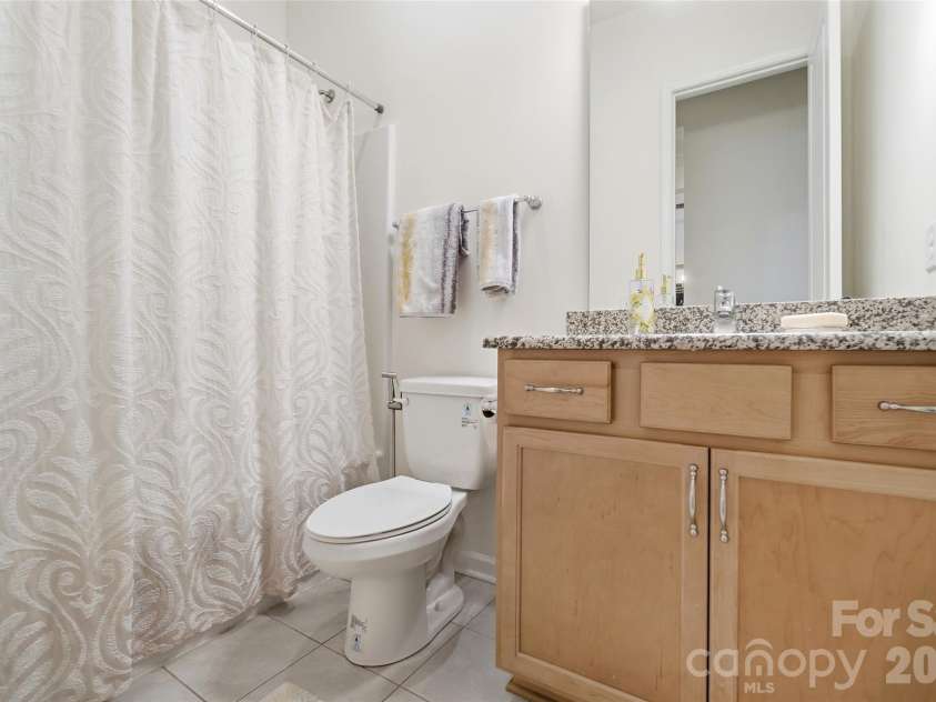 3309 Juneberry Place, Fort Mill, SC 29707.  MLS# CAR4410328, YatesRealty ID 50817. Full Bath 3