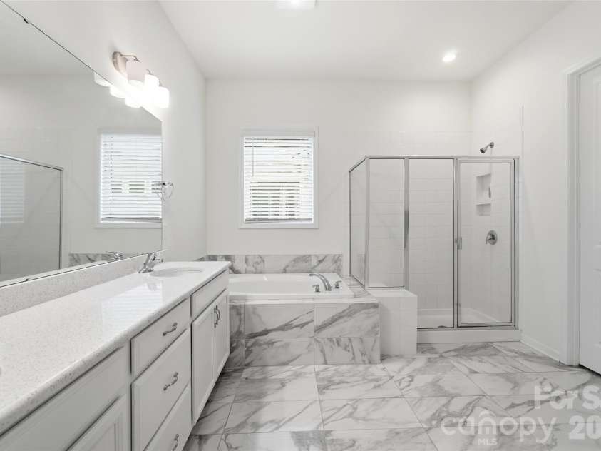 3309 Juneberry Place, Fort Mill, SC 29707.  MLS# CAR4410328, YatesRealty ID 50817. Primary Bath