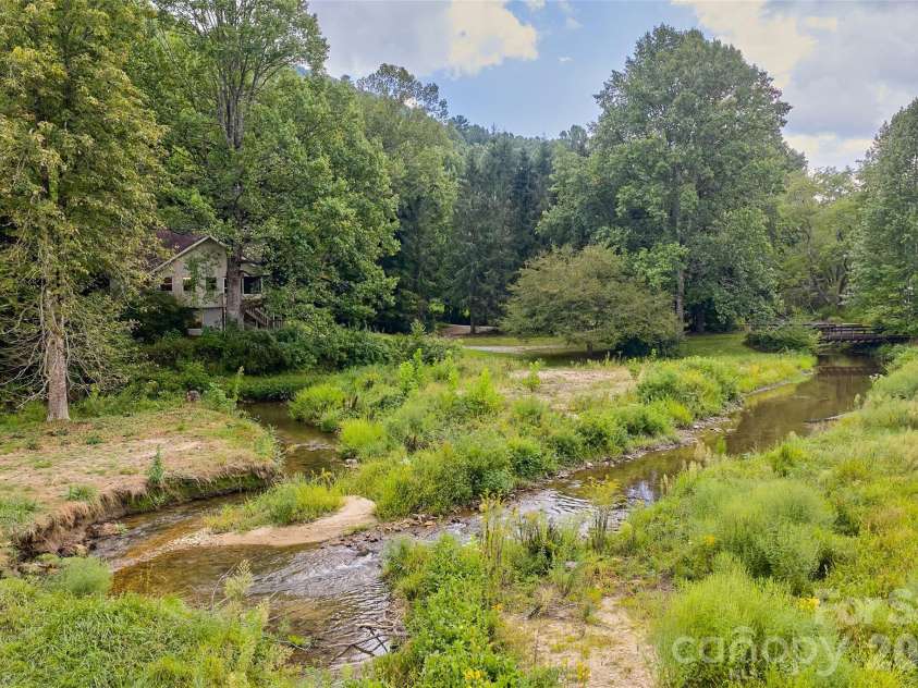 473 Middlefork Road, Brevard, NC 28712.  MLS# CAR4420131, YatesRealty ID 50818. 