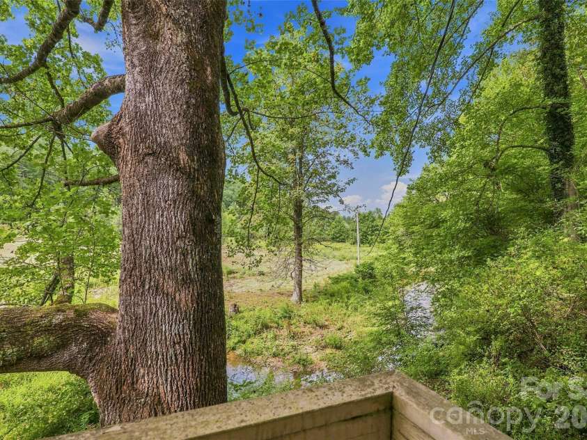 473 Middlefork Road, Brevard, NC 28712.  MLS# CAR4420131, YatesRealty ID 50818. 