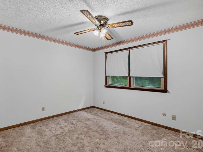 473 Middlefork Road, Brevard, NC 28712.  MLS# CAR4420131, YatesRealty ID 50818. 