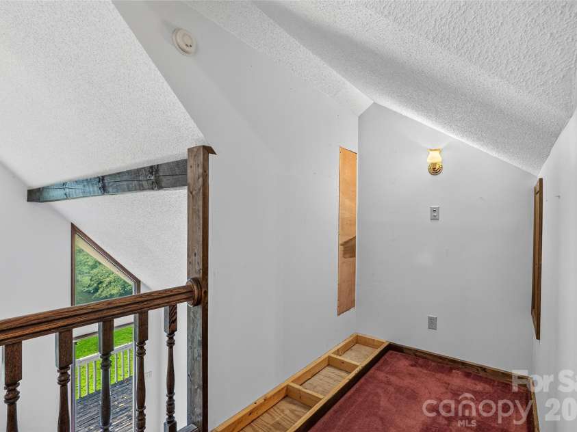 473 Middlefork Road, Brevard, NC 28712.  MLS# CAR4420131, YatesRealty ID 50818. 