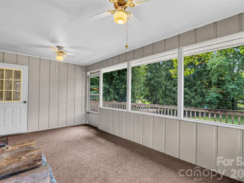 473 Middlefork Road, Brevard, NC 28712.  MLS# CAR4420131, YatesRealty ID 50818. 