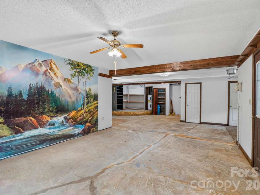 473 Middlefork Road, Brevard, NC 28712.  MLS# CAR4420131, YatesRealty ID 50818. 