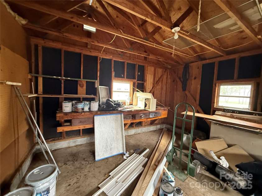 154 Burrell Avenue, Brevard, NC 28712.  MLS# CAR4178221, YatesRealty ID 5082. 