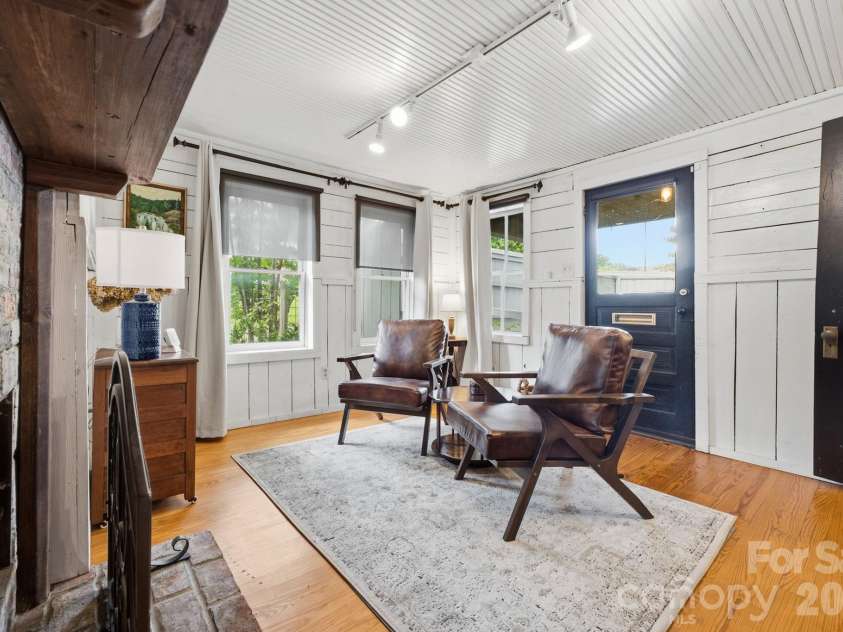 313 Depot Street, Waynesville, NC 28786.  MLS# CAR4423010, YatesRealty ID 50820. 